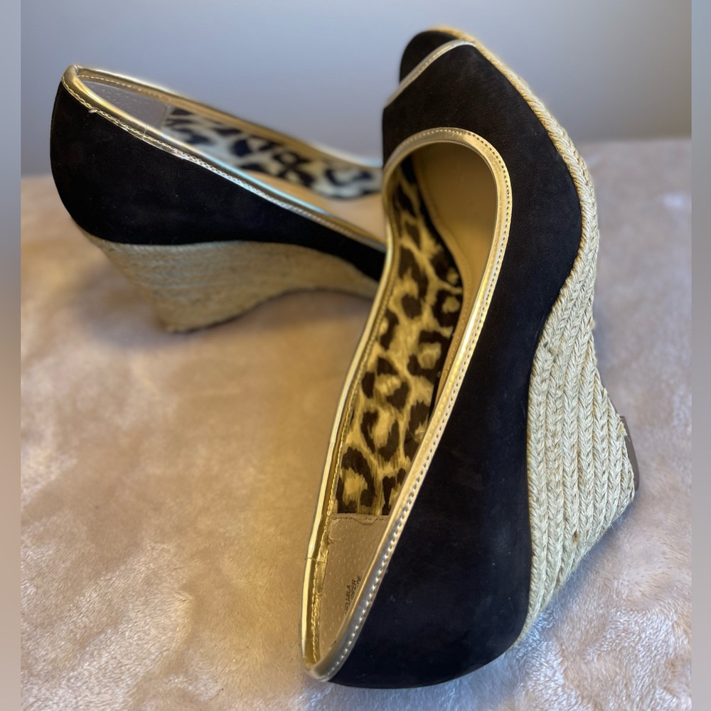 Jones New York Black Suede Wedge Espadrilles with Gold Trim Size 8.5